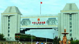 伊犁霍爾果斯口岸實(shí)現(xiàn)貿(mào)易額1089億余元 居新疆首位